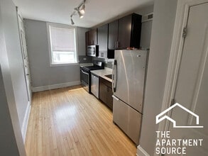 4103 W Nelson St, Unit 1 in Chicago, IL - Foto de edificio - Building Photo