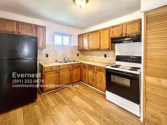 1320 Adams St in Little Rock, AR - Building Photo - Building Photo