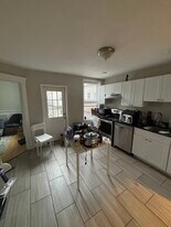 220 Hanover St, Unit 22 in Boston, MA - Building Photo