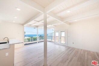 7273 Birdview Ave in Malibu, CA - Building Photo - Building Photo