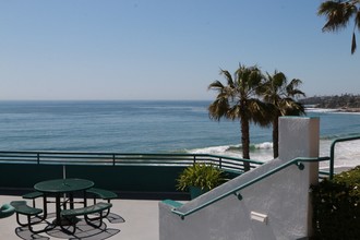Laguna Surf in Laguna Beach, CA - Building Photo - Building Photo