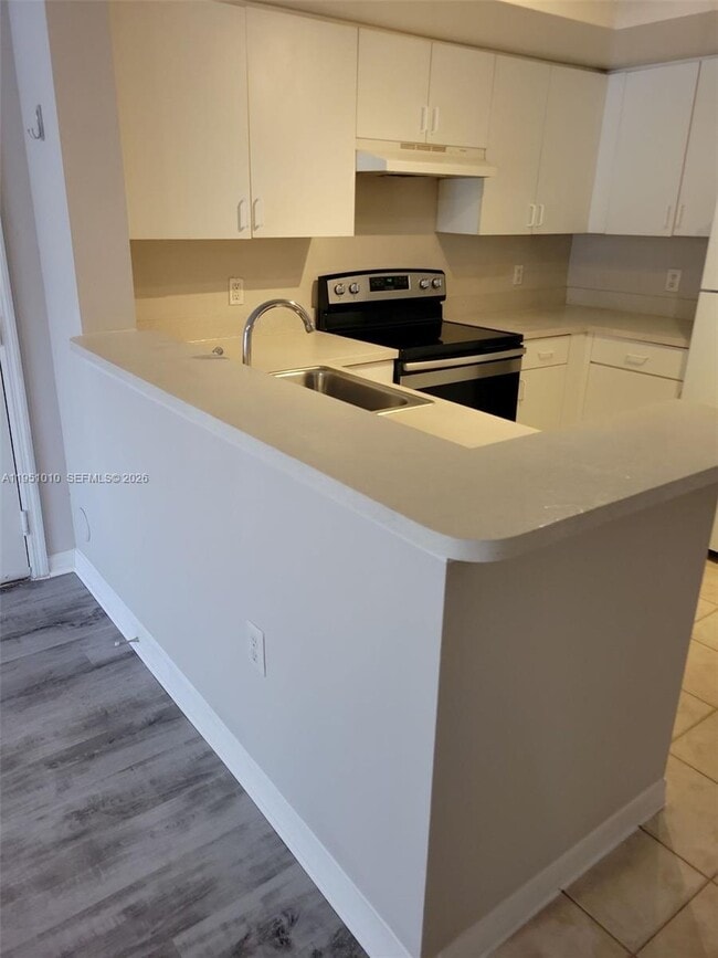 property at 4195 N Haverhill Rd