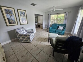 1621 Seaway Dr in Fort Pierce, FL - Building Photo - Building Photo