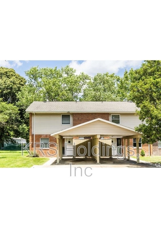 property at 280 Gulfstream Dr