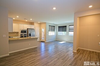 14109 Glowing Amber Ct in Reno, NV - Building Photo - Building Photo