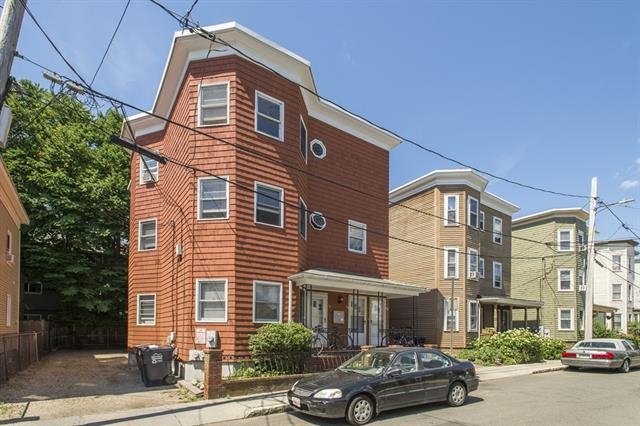 32-36 Speridakis Ter in Cambridge, MA - Building Photo