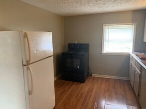 2421 Otey St in Lynchburg, VA - Building Photo - Building Photo