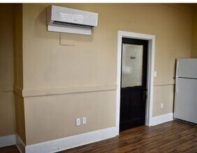 632 Roanoke Ave in Roanoke Rapids, NC - Foto de edificio - Building Photo