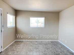 419 S Sanders in Ridgecrest, CA - Building Photo - Building Photo