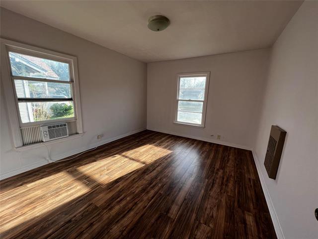 1513 N Lockhart St in Sherman, TX - Building Photo - Building Photo