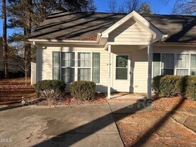 422 Wall St in Wendell, NC - Building Photo