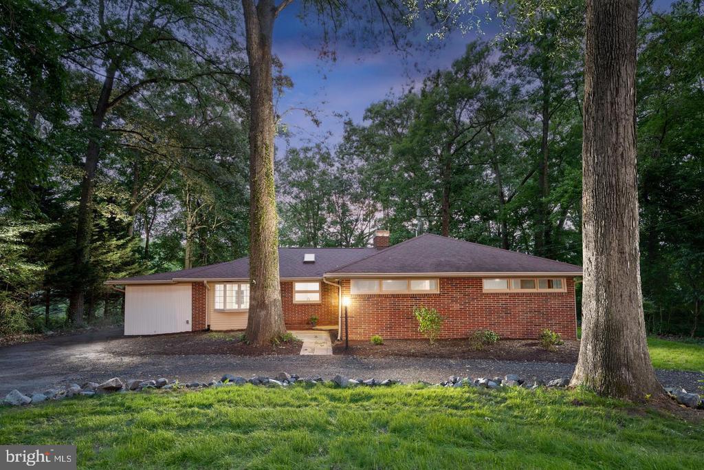 24431 Beaver Dam Dr in Seaford, DE - Building Photo