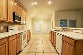 8116 White Stallion Trail in McKinney, TX - Building Photo - Building Photo