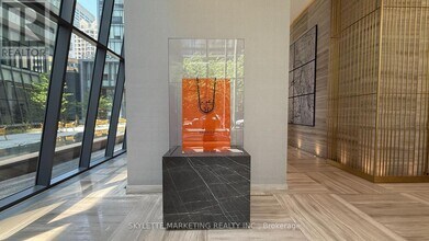 50A-650 Charles St E in Toronto, ON - Building Photo - Building Photo