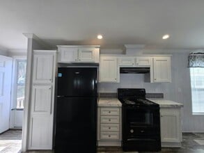 104 Bush Ln in Town 'n' Country, FL - Building Photo - Building Photo