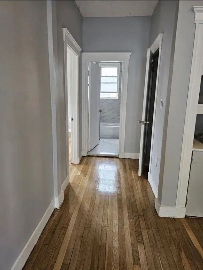 31 Middleton St in Boston, MA - Foto de edificio - Building Photo