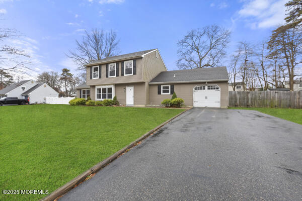 556 Kirk Ln in Brick, NJ - Building Photo - Building Photo