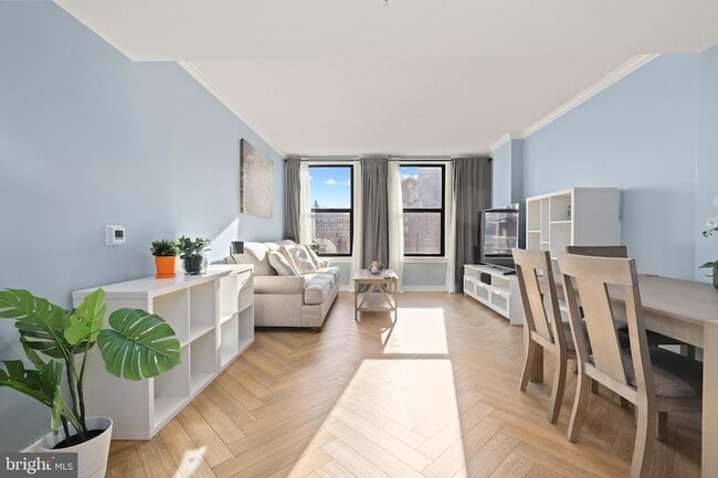 631 D St NW, Unit 841 in Washington, DC - Building Photo - Building Photo