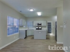 14203 Misty Brook Ln in Charlotte, NC - Building Photo - Building Photo