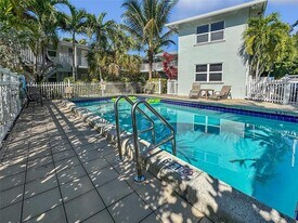 417 NE 17th Ave in Fort Lauderdale, FL - Building Photo