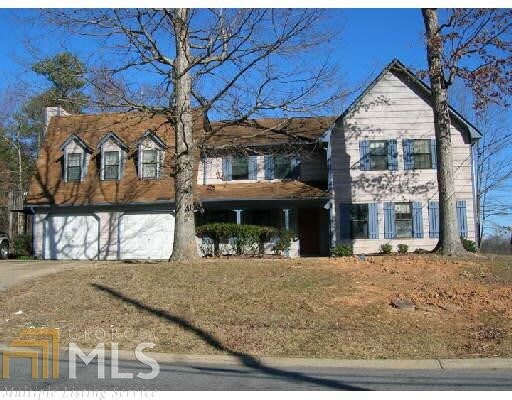 5730 N Castlegate Dr-Unit -B in Atlanta, GA - Building Photo - Building Photo
