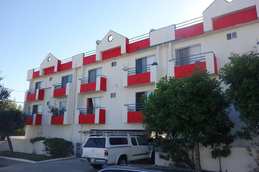3232 W Avenue 32 in Los Angeles, CA - Building Photo