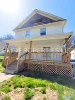 328 Lincoln Ave in Council Bluffs, IA - Building Photo