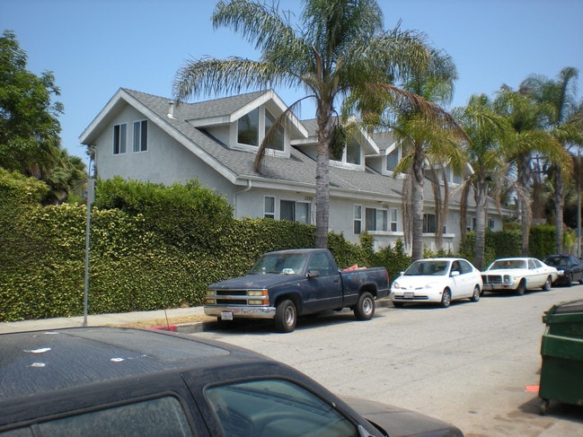 1302 Electric Ave, Unit 1306