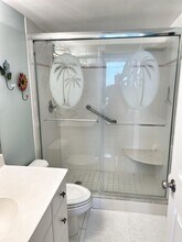 3492 NE Causeway Blvd in Jensen Beach, FL - Foto de edificio - Building Photo