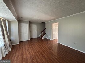 21400 Manon Way in Lexington Park, MD - Building Photo