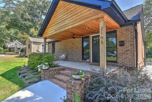2105 Highland St in Charlotte, NC - Building Photo