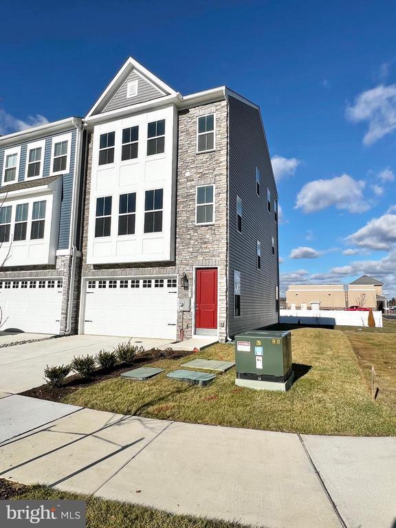 531 Rosemary Circle in Middletown, DE - Foto de edificio - Building Photo