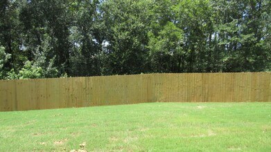 1104 Pk Mdws Dr in Whitehouse, TX - Building Photo - Building Photo