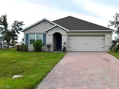 19 NW 29th Terrace in Cape Coral, FL - Building Photo