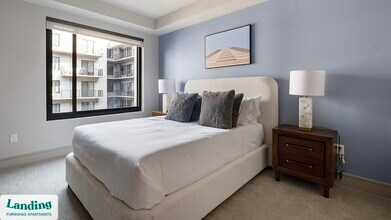 1414 Wood Hollow Dr, Unit 1-614 in Houston, TX - Foto de edificio - Building Photo