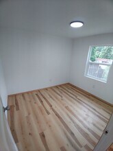 88869-88879 Alder St in Swisshome, OR - Building Photo - Building Photo