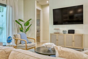 2215 Amnesty Dr, Unit ID1346492P in North Port, FL - Building Photo