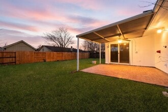 11610 Grapewood Dr in Houston, TX - Building Photo - Building Photo