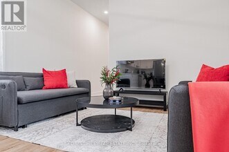 171 Cedric Ave in Toronto, ON - Building Photo - Building Photo