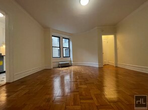 West 55th Street, Unit 5D in New York, NY - Building Photo - Building Photo