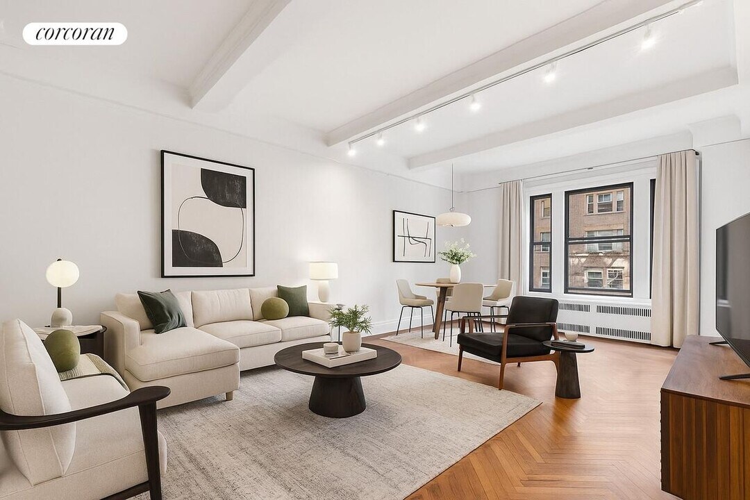 525 W End Ave in New York, NY - Building Photo