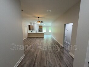 7228 Par Ln in Milton, FL - Building Photo - Building Photo