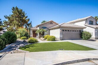 407 W Colt Rd in Tempe, AZ - Building Photo - Building Photo