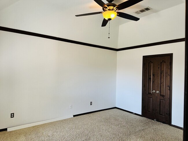 9008 Winding River Dr in Fort Worth, TX - Building Photo - Building Photo