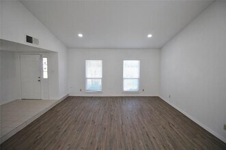 436 E Belt Line Rd in Cedar Hill, TX - Building Photo - Building Photo