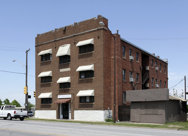 Lindsey House in Tulsa, OK - Building Photo - Building Photo