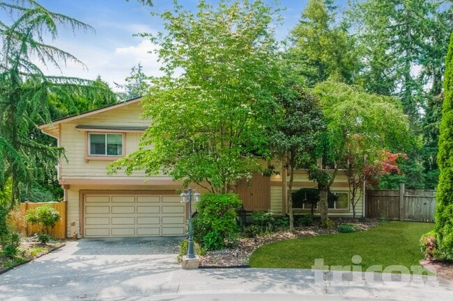 property at 32025 2nd Ave SW