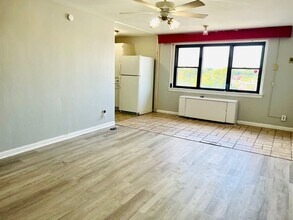 3320 Bardstown Rd, Unit 85 in Louisville, KY - Building Photo - Building Photo