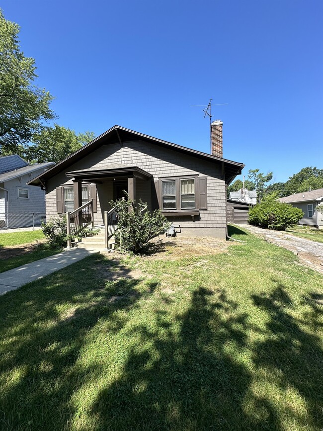 property at 807 N Orchard St