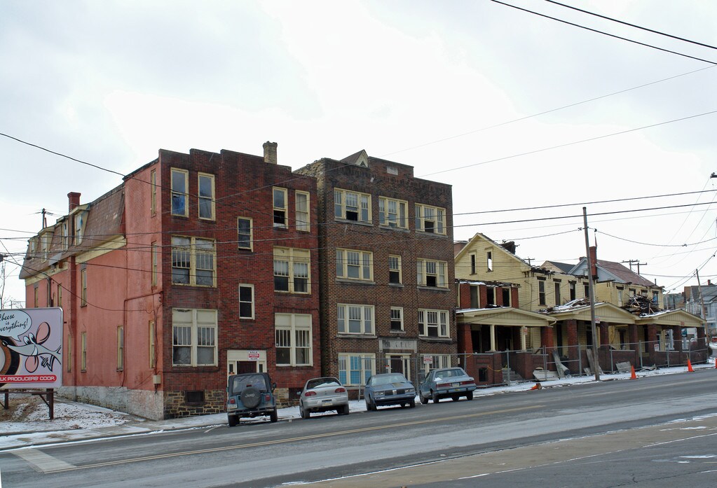 1311 16th St Apartments Altoona, PA Apartments For Rent